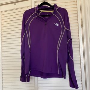 The North Face half zip pullover flight series